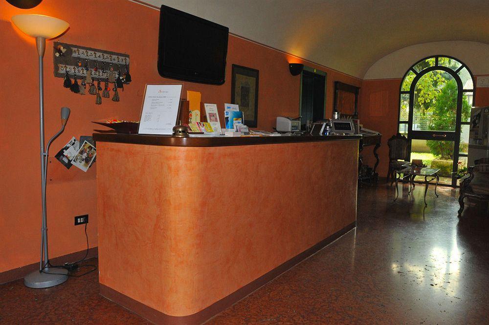Hotel Sporting Campagnola Emilia Exterior photo